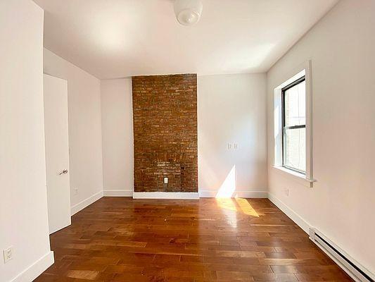 Foto del edificio - 1 bedroom in New York NY 10035