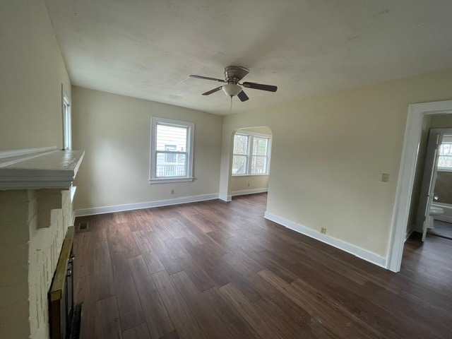 Building Photo - 1805 Dimple Ct
