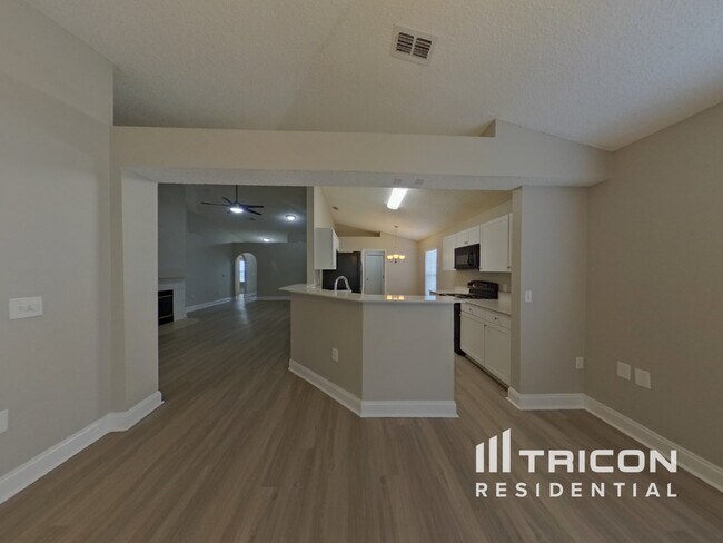 Foto del edificio - 1656 Dartmouth Dr