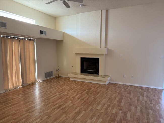 Foto del edificio - Nice 2 or 3 bedroom patio home in Taylor R...