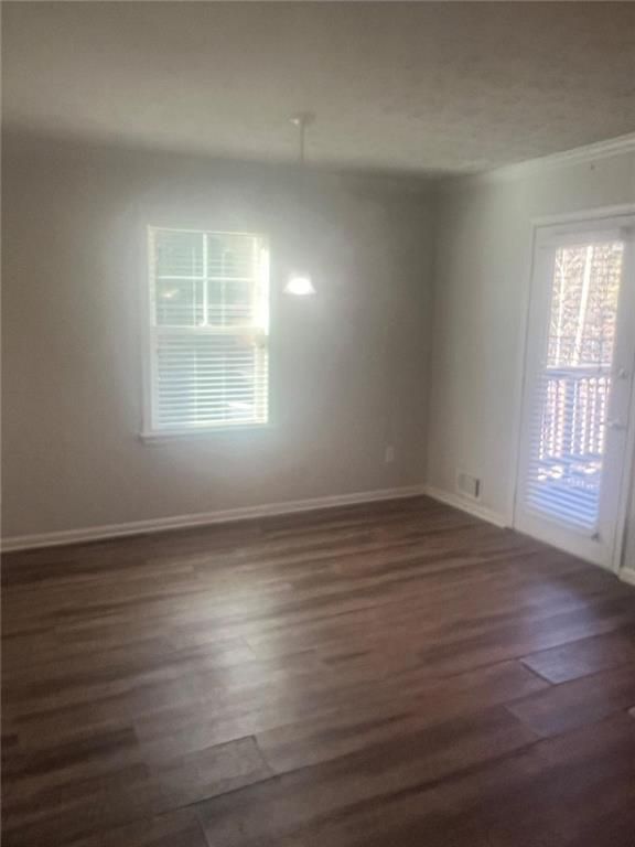 Building Photo - 3001 Northwest Ct