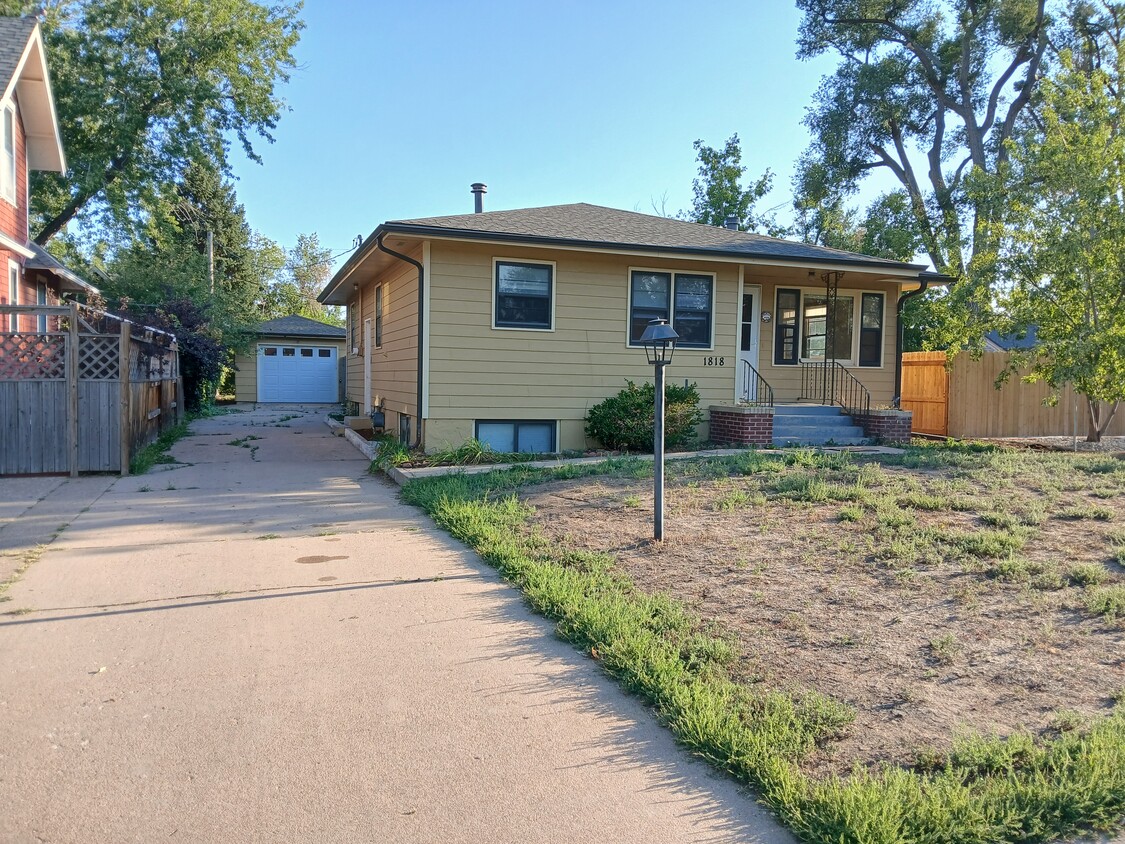 Primary Photo - 1818 12th St