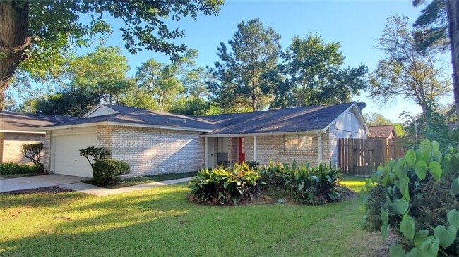 Foto del edificio - 14419 Cypress Leaf Dr