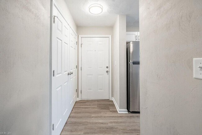 Foto del edificio - CHESTERFIELD STATION