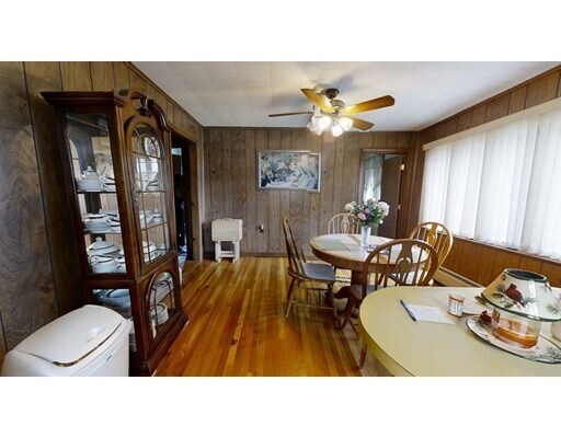 Building Photo - 8 Bradford St