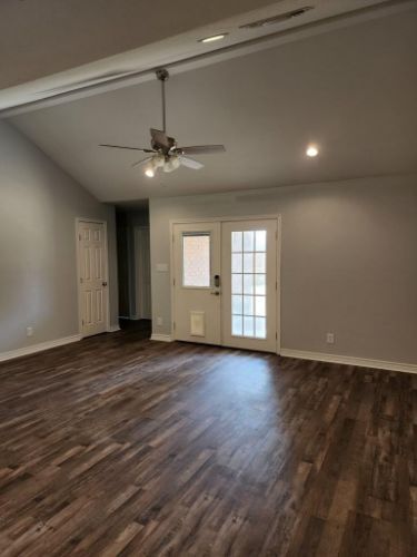 Building Photo - 4601 Floyd Ct