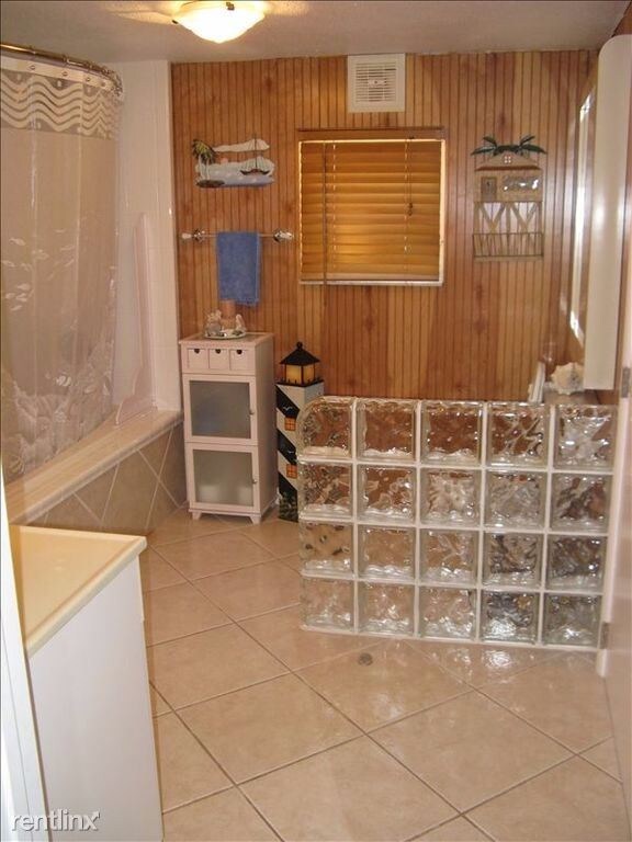 Foto del edificio - 2 br, 1 bath House - 130 Tina Place