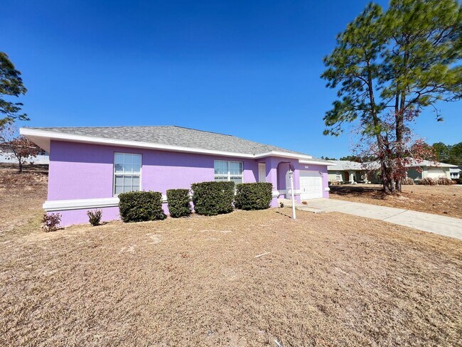Foto del edificio - Your 3BD/2BA Peaceful Retreat in the Heart of Ocala!