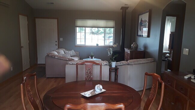 Foto del edificio - 1775 W Monet Dr