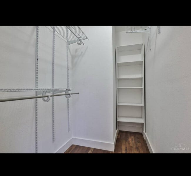 Building Photo - 4241 Langley Ave