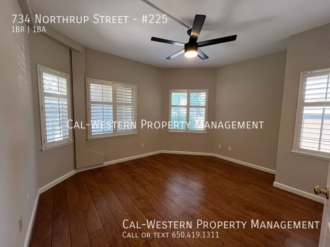 Foto del edificio - 734 Northrup St