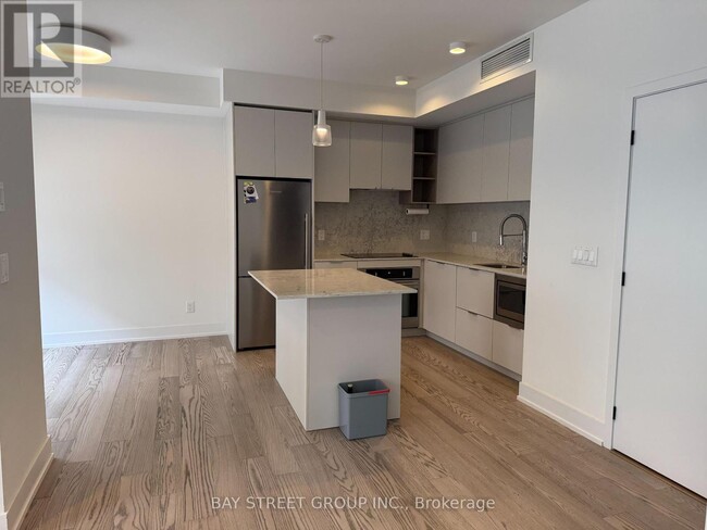 Building Photo - 55-TH55 Nicholas Ave