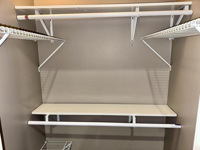 Building Photo - 1 bedroom in Chicago IL 60628