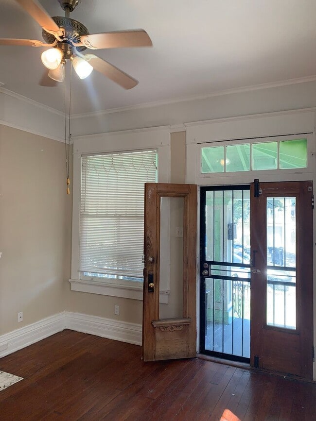 Photo - 3012 Delachaise St Apartment