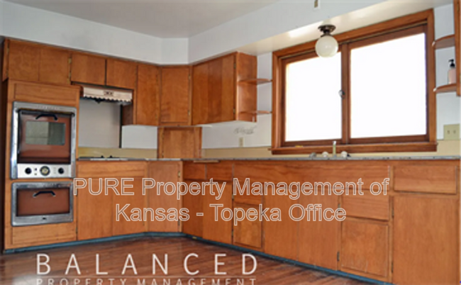 Building Photo - 2514 SE Ohio Ave