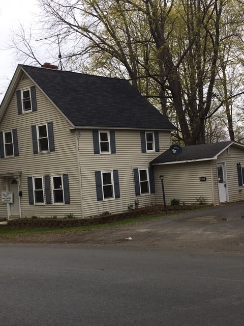 Building Photo - 51 Shaw St