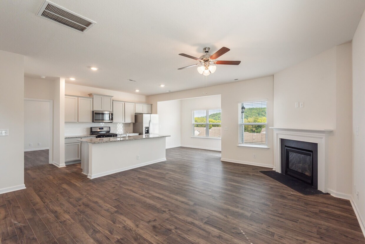 689 Mill Creek Dr, Loudon, TN 37774 House Rental in Loudon, TN