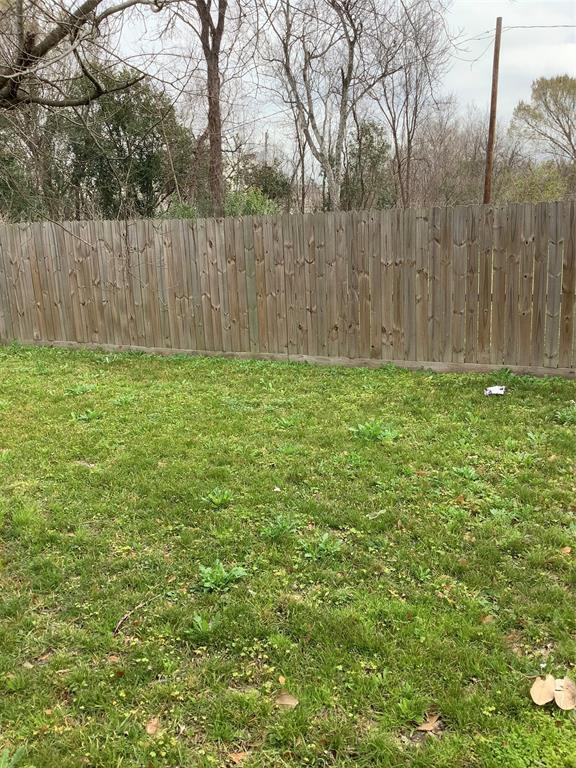 1906 Benson St Unit 2, Houston, TX 77020 Room for Rent in Houston, TX