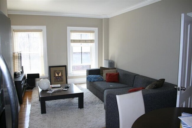 Foto del edificio - 75 Rutland St