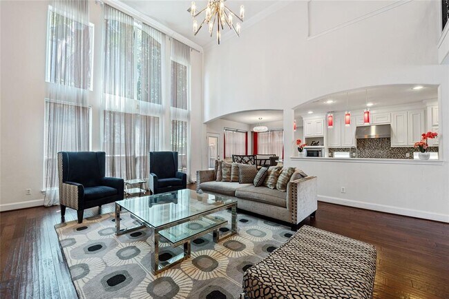 Foto del edificio - 11107 Sherwood Garden Dr