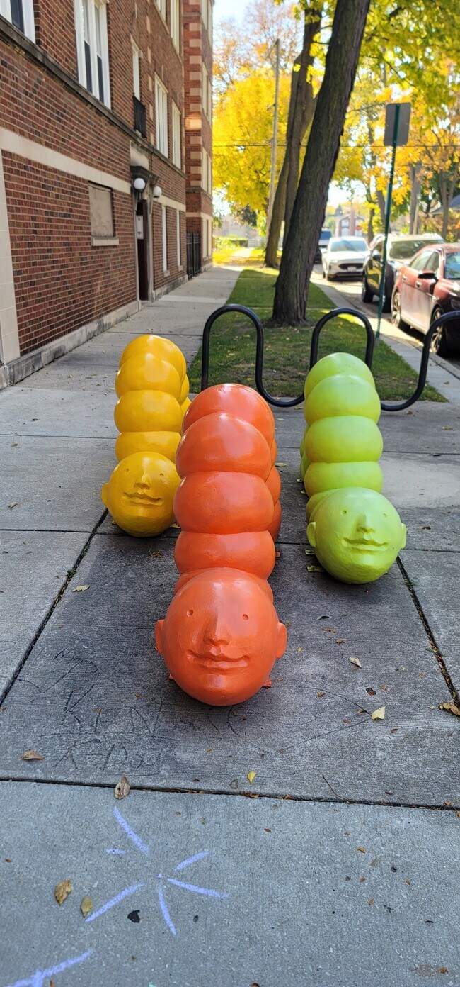 Building Photo - 900 Lyman Ave