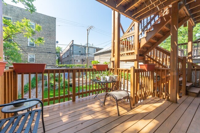 Foto del edificio - 2947 W Lyndale St