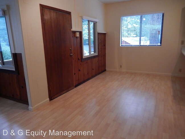 Foto del edificio - 14190 Cherry St