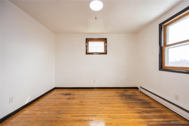 Building Photo - 54 Brownell St