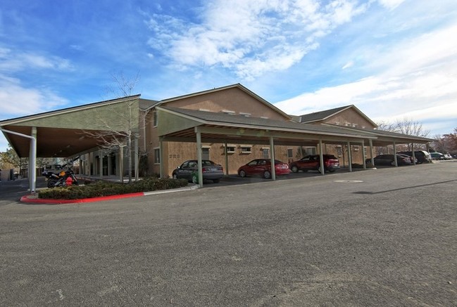 Building Photo - Willow Way Apartments