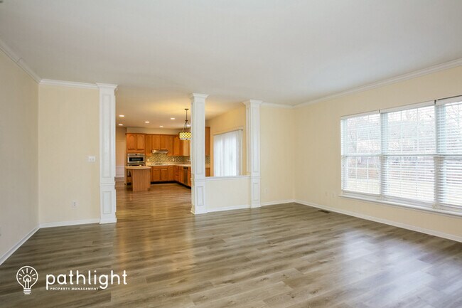 Foto del edificio - 5908 Pebblestream Drive