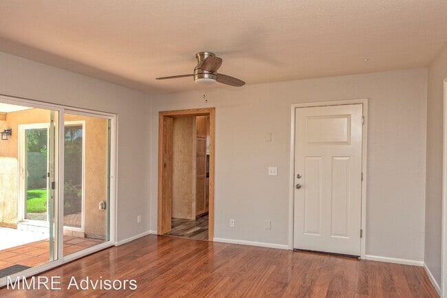 Building Photo - 3 br, 2 bath House - 7419 E Fillmore St