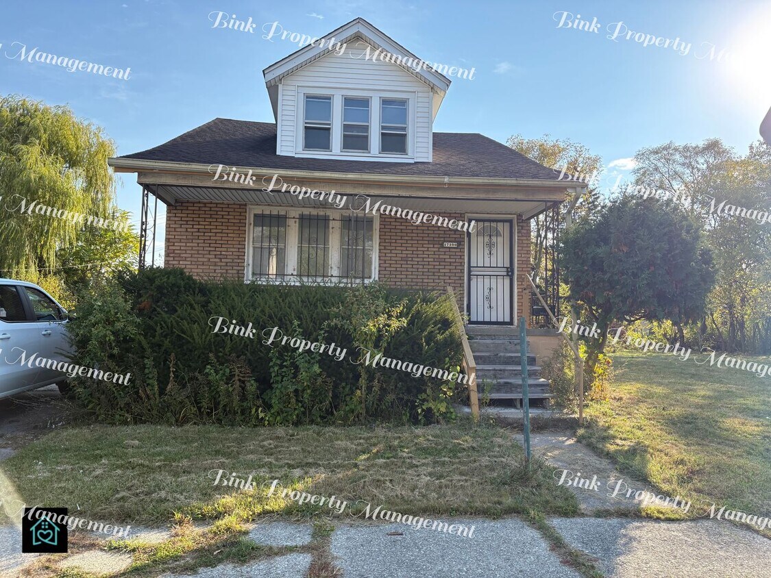 Primary Photo - 17390 Waltham St