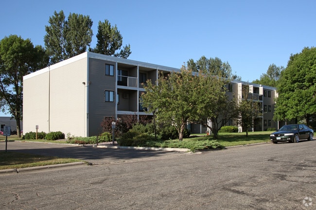 Building Photo - Westgate Apartments