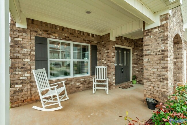 Building Photo - 147 Chesire Cv Ln