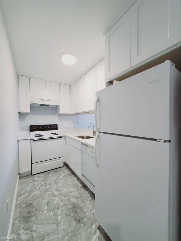 49 Day St Unit 3, Norwalk, CT 06854 Condo for Rent in Norwalk, CT