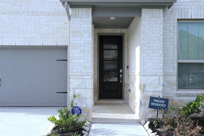 Foto del edificio - 1216 Gable Breeze Dr