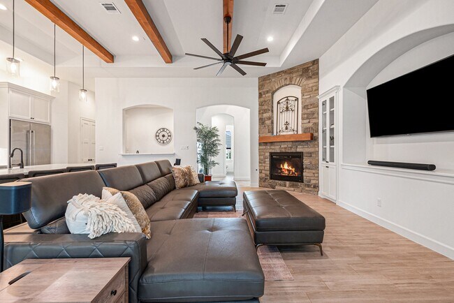 Building Photo - 1703 Madera Oaks Ct
