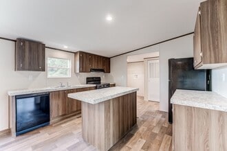 Building Photo - 5055 County Rd 3540