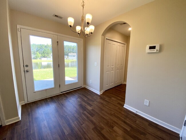 Foto del edificio - Charming Home for Rent in Southern Oaks!