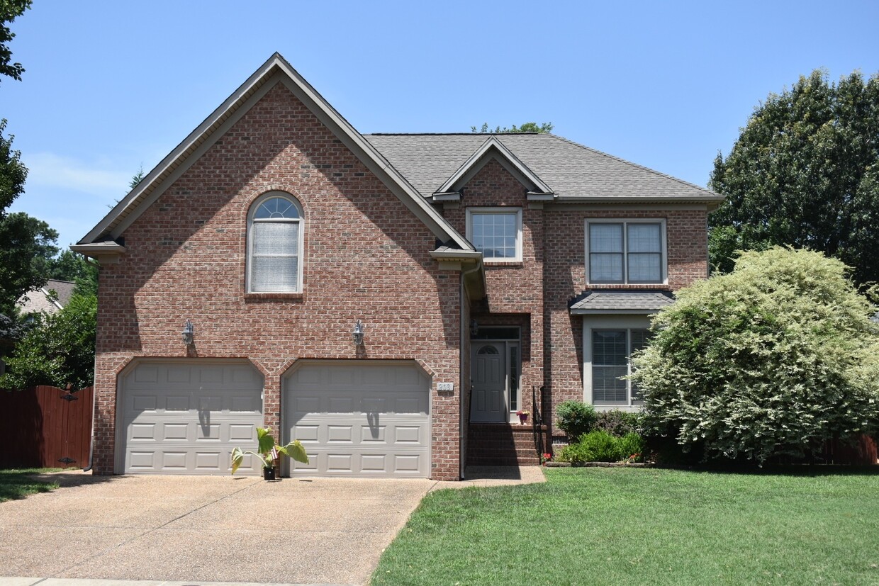 Primary Photo - Beautiful York County Home!!