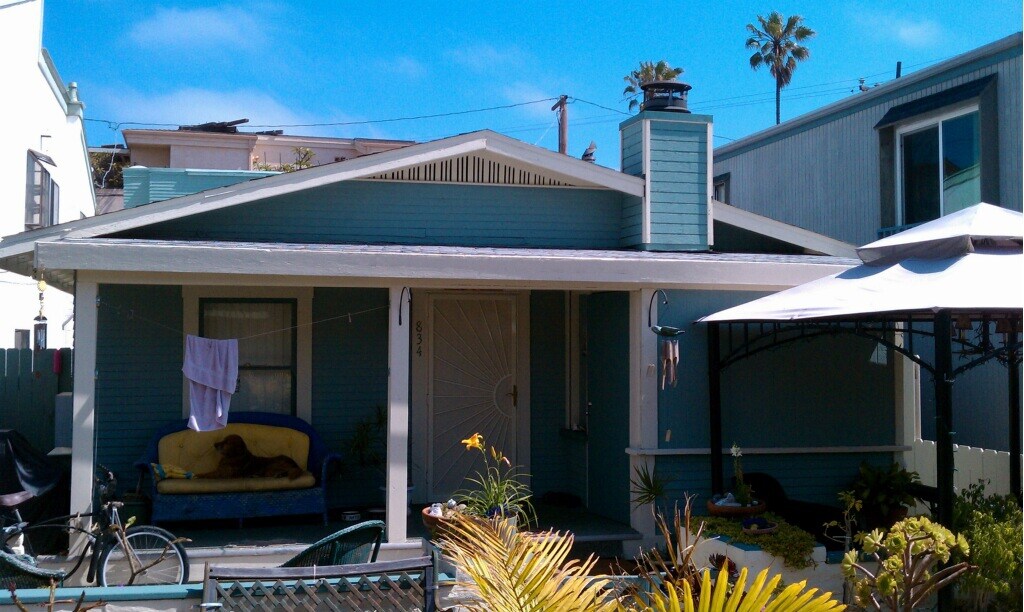 Primary Photo - 834 Jamaica St