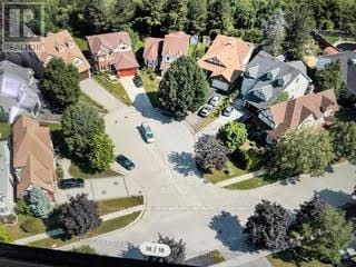 Building Photo - 2111 Lynn Heights Dr