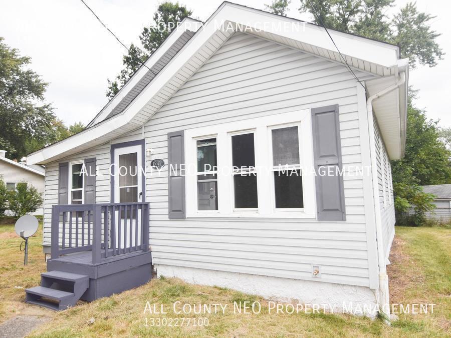 Primary Photo - 1247 Grand Blvd