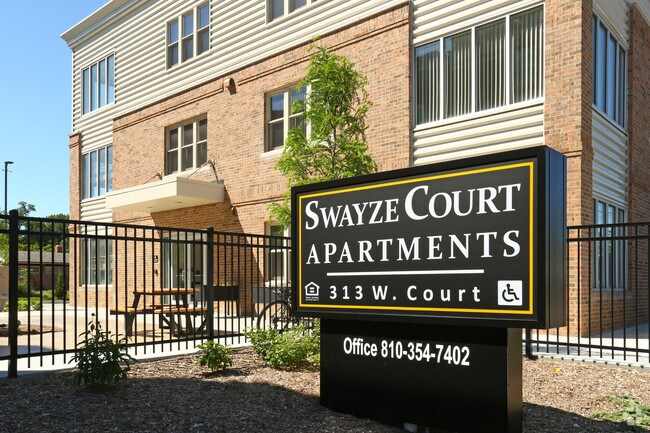Foto del edificio - Swayze Apartments