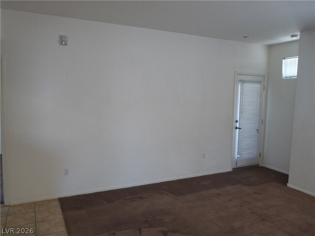 Building Photo - 5855 Valley Dr