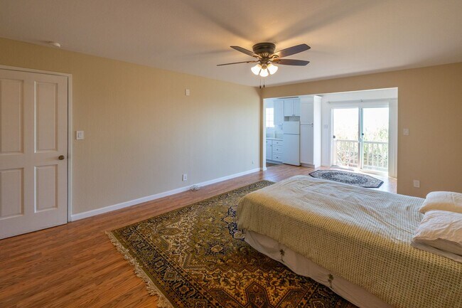 Foto del edificio - Studio with incredible views of the Bay!