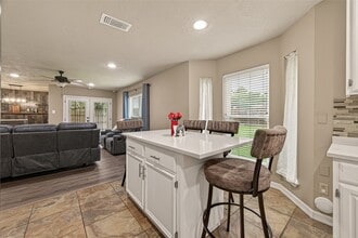 Building Photo - 12110 Essenbruk Dr