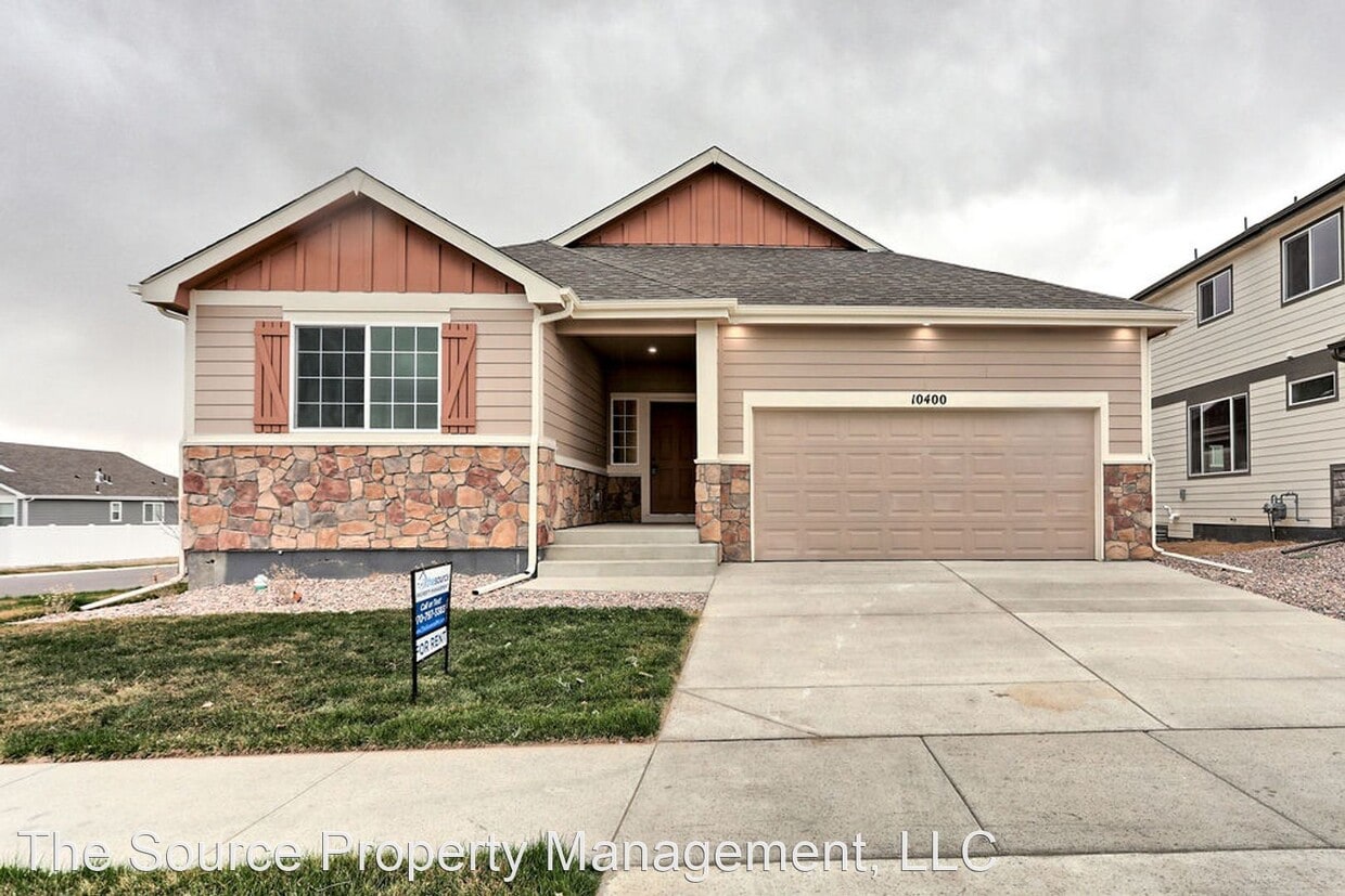 3 br, 2 bath House 10400 17th St House Rental in Evans, CO