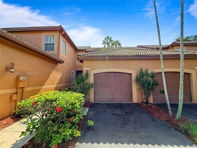 Building Photo - 1606 Veracruz Ln