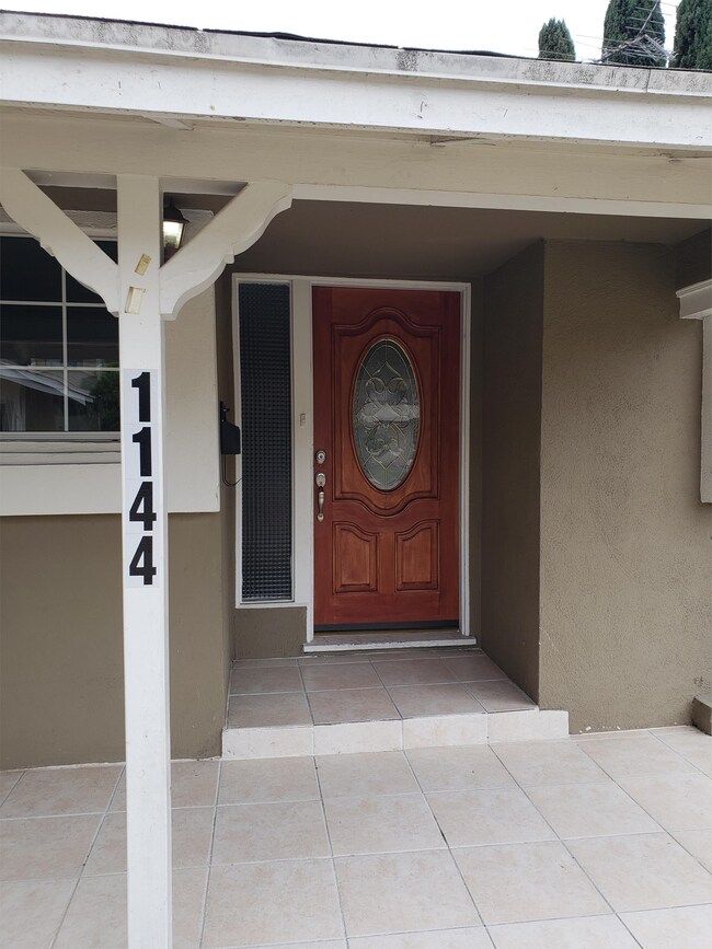 Building Photo - 1144 Magnolia Ave